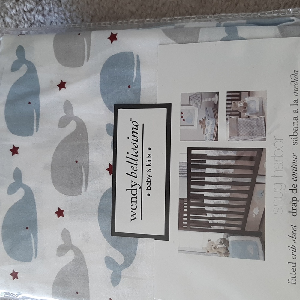 NIB Wendy Bellissimo fitted crib sheet